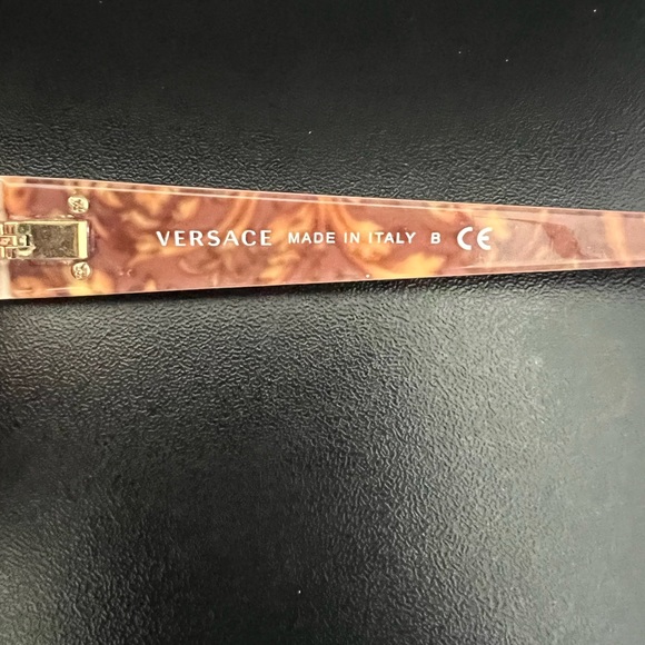 😍😍VERSACE GLASSES!!😍😍 - Picture 6 of 6